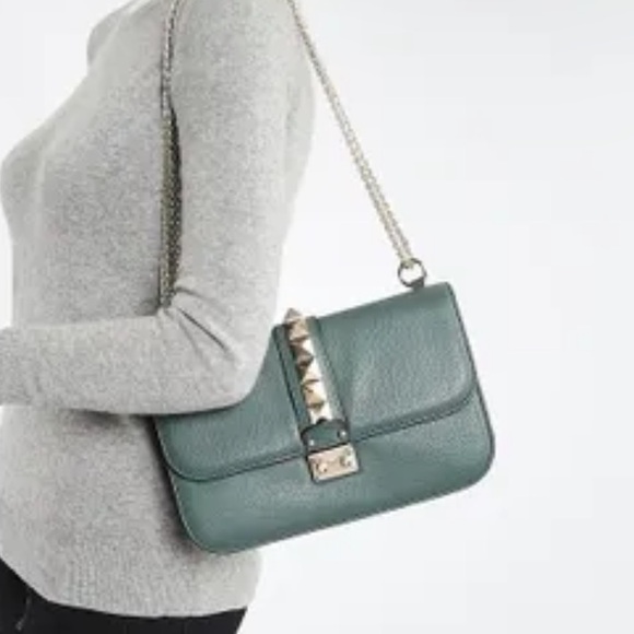 VALENTINO Green Pebbled Leather Rockstud Glam Lock Medium Flap Bag - Picture 7 of 10